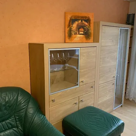 Appartamento In Schwerin, Ferienwohnung, Moebliert F 4 Personen Schwerin (Mecklenburg-Vorpommern)